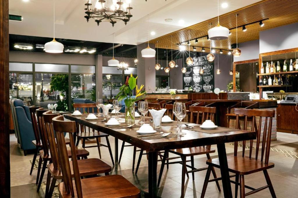 West Phu Quoc Hotel 외부 사진